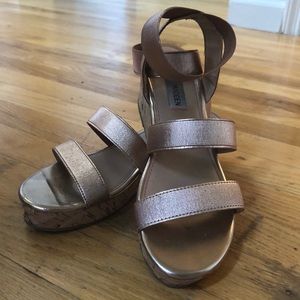 Girls Steve Madden wedge